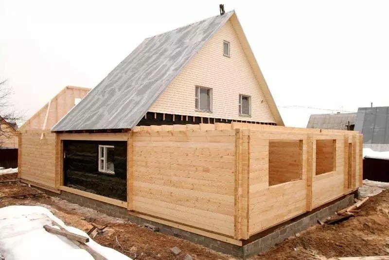 Пристройка к деревянному дому