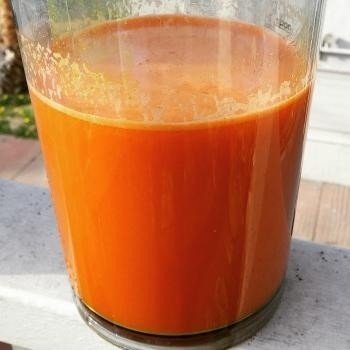Домашний морковный сок