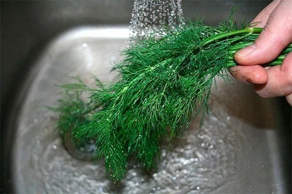 Помыть зелень